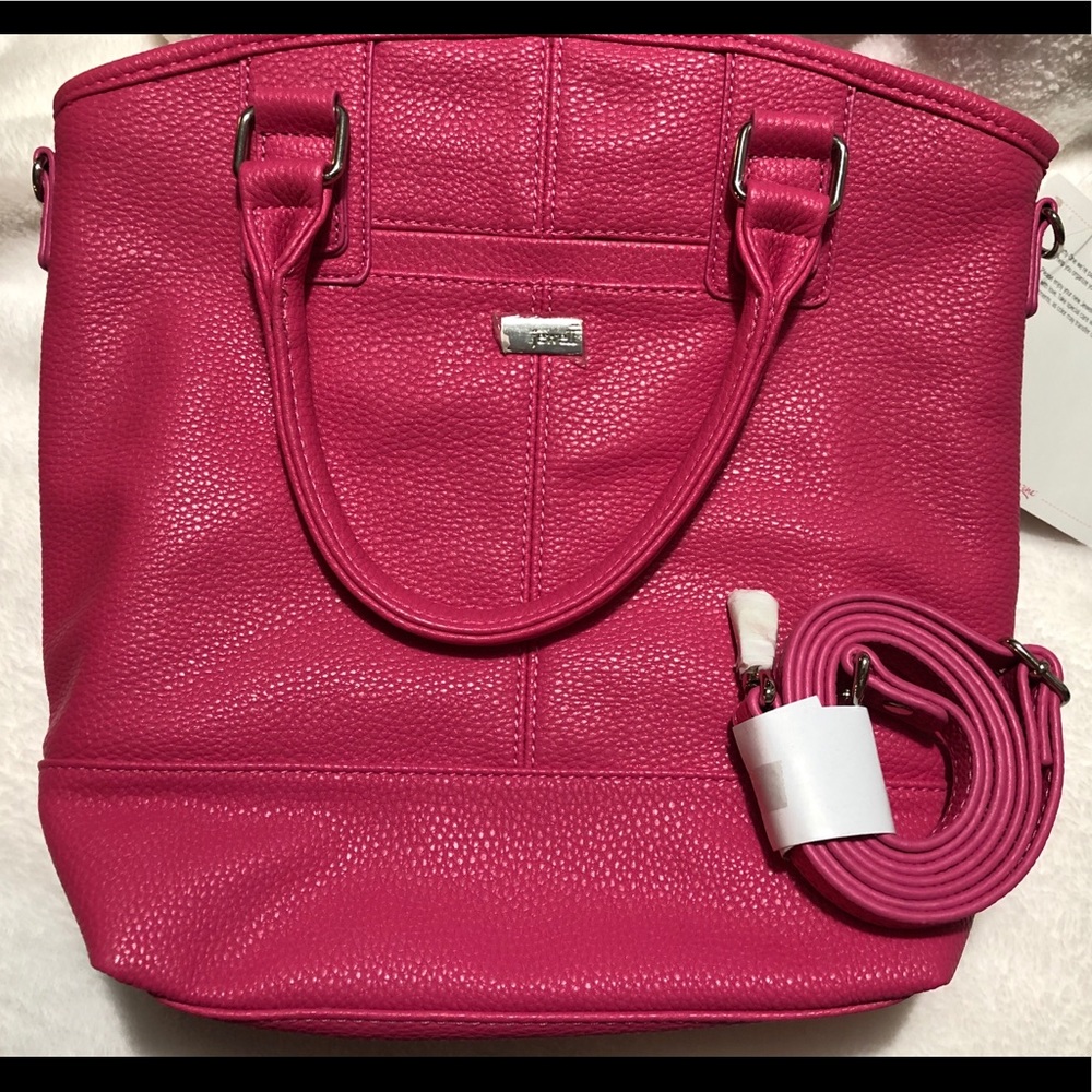 Thirty-One Paris purse on Candy Pink